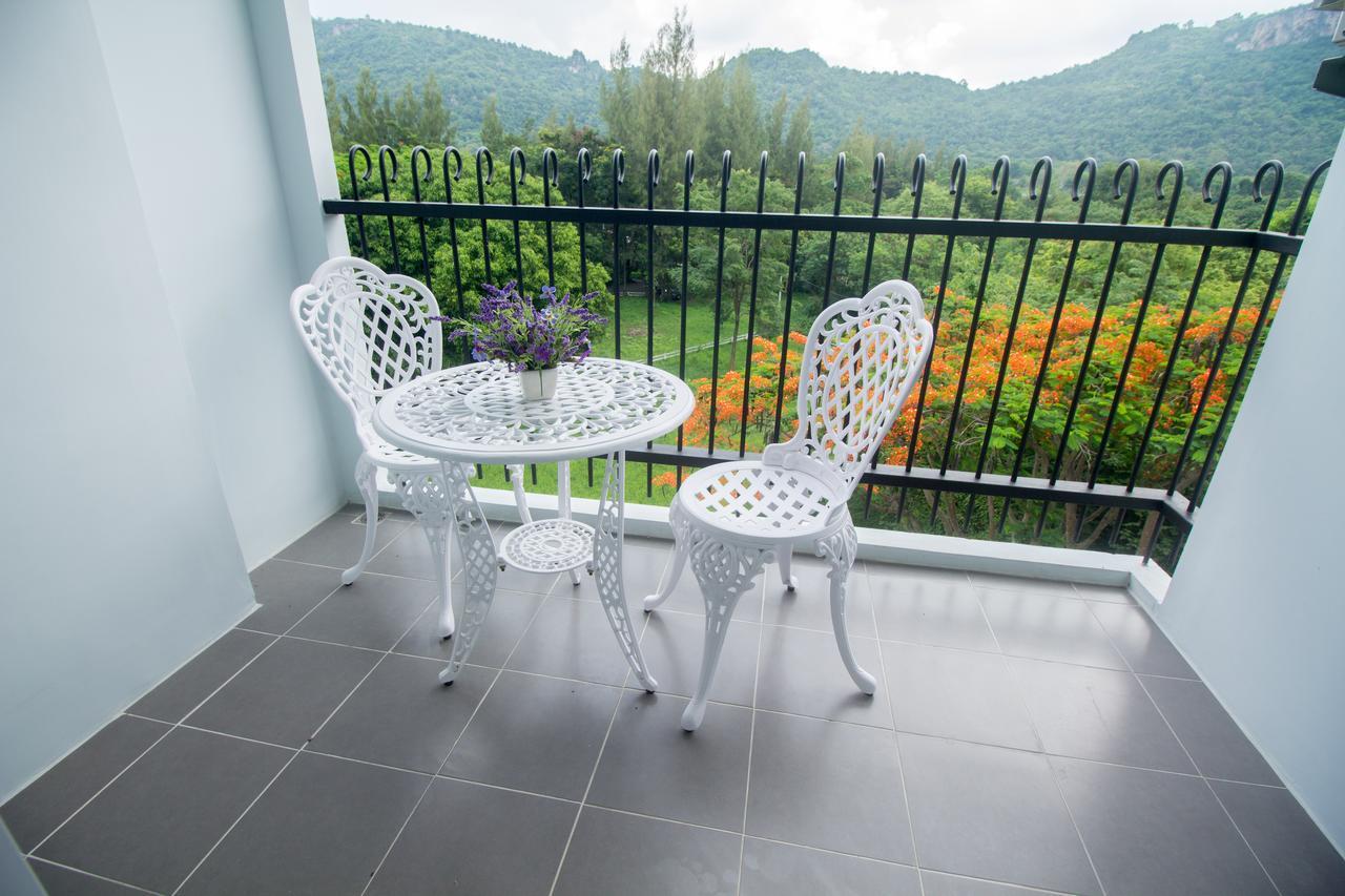Courtyard Khaoyai By Jp Apartment Mu Si Ngoại thất bức ảnh